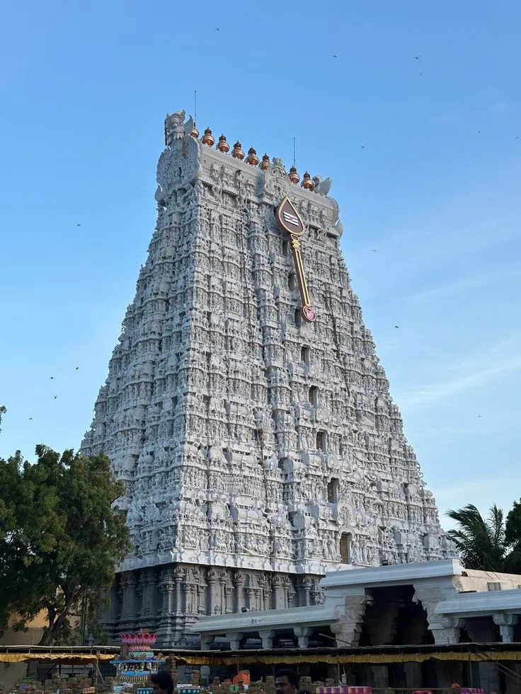 Temple tower in Tirunelveli